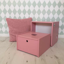 Load image into Gallery viewer, Arthur and Friends Bobie Storage Box - Pink
